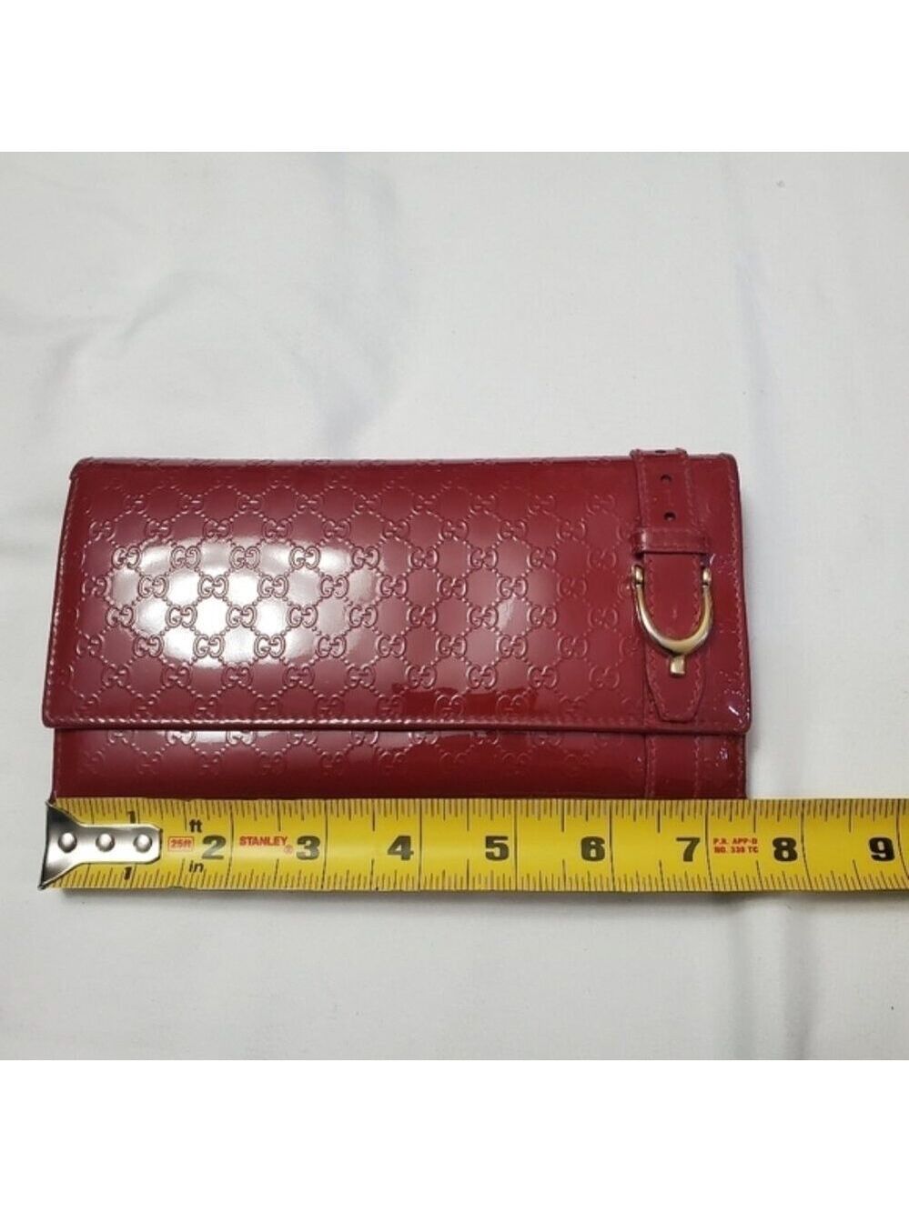 Authentic Gucci Embossed Vernis Leather Long Wallet Cardholders